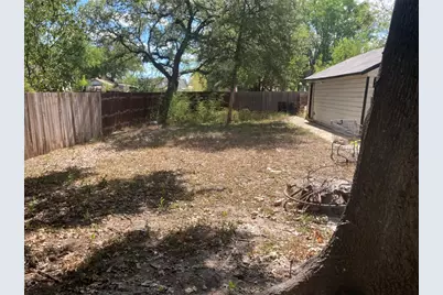 202 W Sayers Avenue, San Antonio, TX 78214 - Photo 17