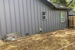 202 W Sayers Ave, San Antonio, TX 78214 - Photo 3