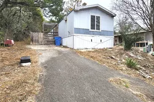 7113 Comstock Cove, Lago Vista, TX 78645 - Photo 1