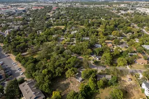 300 Pecan Dr, Austin, TX 78753 - Photo 5