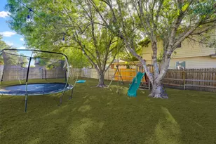 518 Bandera Cir Circle, New Braunfels, TX 78130 - Photo 37