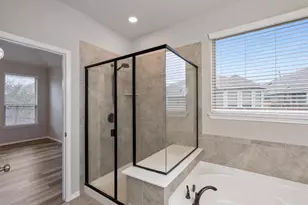 320 Cyril Dr, Hutto, TX 78634 - Photo 11