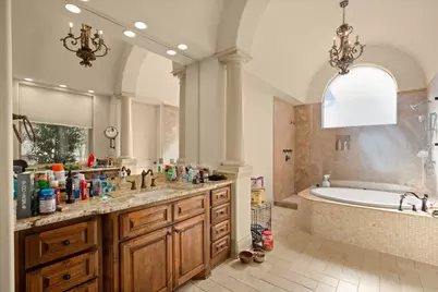 13240 Villa Montana Way, Austin, TX 78732 - Photo 23