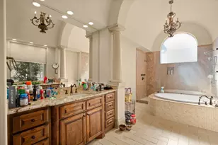 13240 Villa Montana Way, Austin, TX 78732 - Photo 23