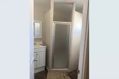 205 Cleveland Street, Smithville, TX 78957 - Photo 5