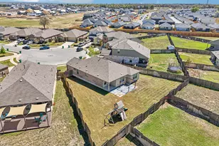 138 George Kimble Cv, Bastrop, TX 78602 - Photo 37