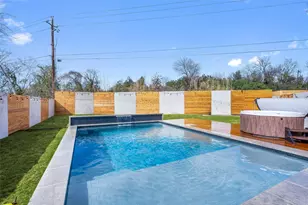 4800 Vinson Dr, Austin, TX 78745 - Photo 5