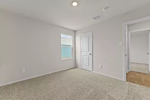 2203 Loganberry Ln, Luling, TX 78648 - Photo 29