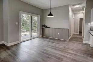 123 S Kanaio Dr, Bastrop, TX 78602 - Photo 7