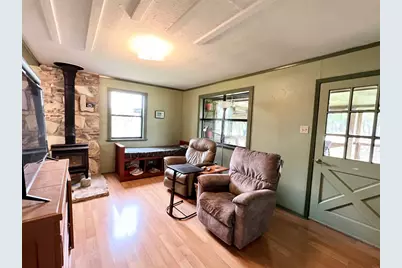 2700 County Road 305, Jarrell, TX 76537 - Photo 15