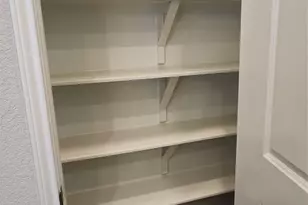 605 Los Olives Ln, Liberty Hill, TX 78642 - Photo 13