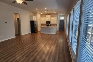 605 Los Olives Ln, Liberty Hill, TX 78642 - Photo 15