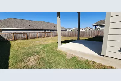 605 Los Olives Lane, Liberty Hill, TX 78642 - Photo 3