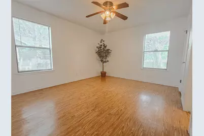 306 Lakeway Drive, Georgetown, TX 78628 - Photo 13