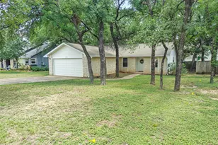 306 Lakeway Dr, Georgetown, TX 78628 - Photo 1