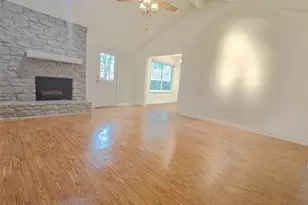 306 Lakeway Dr, Georgetown, TX 78628 - Photo 11