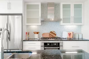 300 Bowie St, Austin, TX 78703 - Photo 15