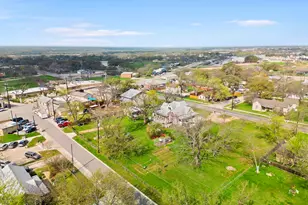 3303 Ranch Road 1869, Liberty Hill, TX 78642 - Photo 33