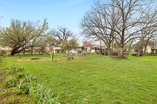 3303 Ranch Road 1869, Liberty Hill, TX 78642 - Photo 21