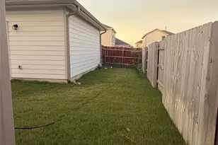 2417 Lucy Axel Ln, Round Rock, TX 78665 - Photo 25