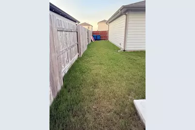 2417 Lucy Axel Lane, Round Rock, TX 78665 - Photo 29