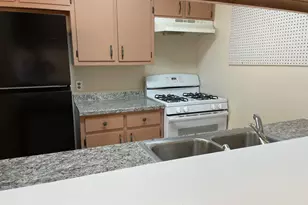809 Plumpton Dr, Austin, TX 78745 - Photo 5