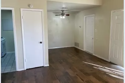 809 Plumpton Drive, Austin, TX 78745 - Photo 3