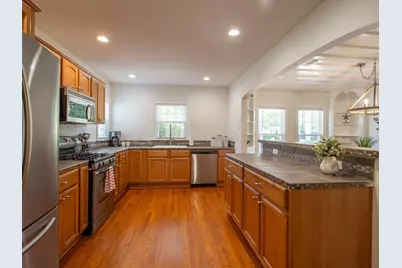 32 Margranita Crescent, Austin, TX 78703 - Photo 11