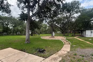 8904 Chisholm Ln, Austin, TX 78748 - Photo 5