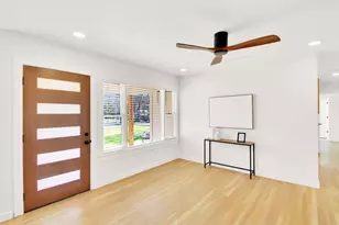 8904 Chisholm Ln, Austin, TX 78748 - Photo 9