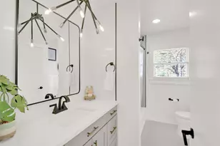 8904 Chisholm Ln, Austin, TX 78748 - Photo 9