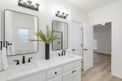 312 Debora Drive, Georgetown, TX 78628 - Photo 19