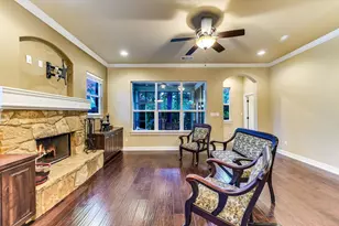 344 Tahitian Dr, Bastrop, TX 78602 - Photo 5