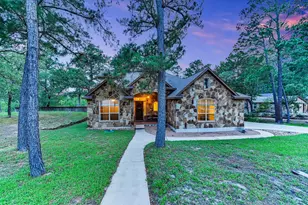 344 Tahitian Dr, Bastrop, TX 78602 - Photo 1
