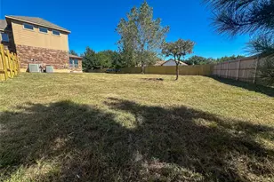 237 Cardinal Dr, Bastrop, TX 78659 - Photo 35