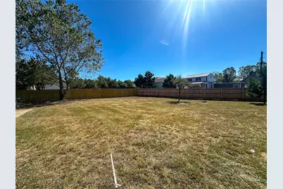 237 Cardinal Drive, Bastrop, TX 78659 - Photo 33