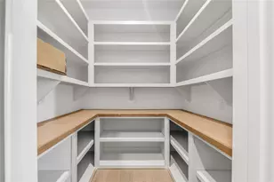 10170 Hidden Trl, Chappell Hill, TX 77426 - Photo 15