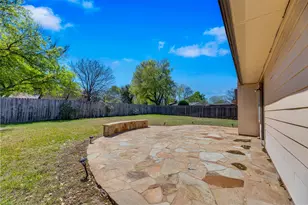 8104 Loralinda Dr, Austin, TX 78753 - Photo 33