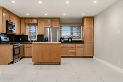 1504 W 39th 1/2 Street, Austin, TX 78756 - Photo 9