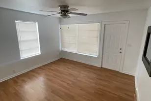 1105 1/2 Tillery St, Austin, TX 78702 - Photo 7