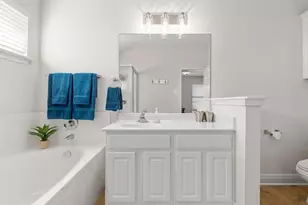 1900 Scofield Ridge Pkwy, Austin, TX 78727 - Photo 21