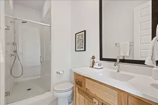 4501 Grassland Dr, Austin, TX 78723 - Photo 21