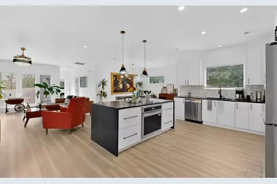 3305 Hycreek Drive, Austin, TX 78723 - Photo 11
