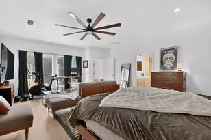 3305 Hycreek Dr, Austin, TX 78723 - Photo 17