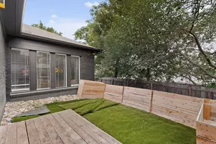 3305 Hycreek Dr, Austin, TX 78723 - Photo 35