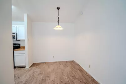 517 Cutty Trail #B, Lakeway, TX 78734 - Photo 5