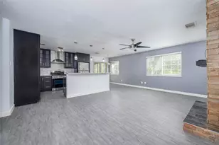 802 Prince Valiant Dr, Austin, TX 78745 - Photo 3