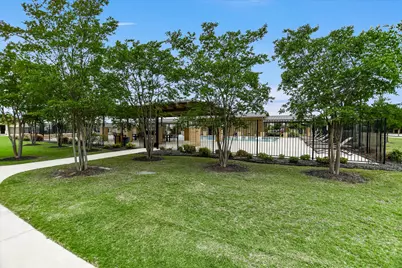 510 Mossy Rock Drive, Hutto, TX 78634 - Photo 35