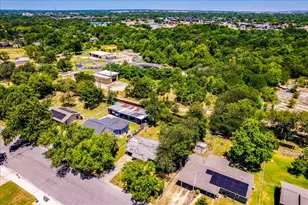 1408 Circle Dr, Round Rock, TX 78664 - Photo 13