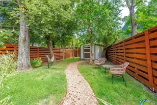 2800 Crest Ave, Austin, TX 78702 - Photo 37